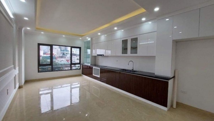 Bán nhà phố Hồng Tiến 75m2 hơn 15 tỷ ô tô thang máy ngủ trong nhà